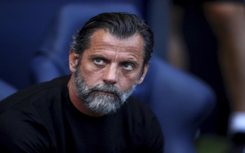 كيكي سانشيز فلوريس يتولى تدريب ألافيس بموجب عقد يمتد حتى عام 2028